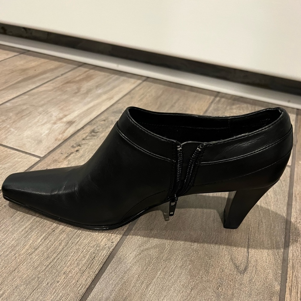 Brand new booties size 9.5 black